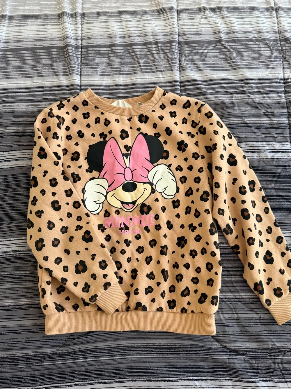 H&M Tan Leopard-Print Minnie Mouse Sweatshirt with Pink Bow